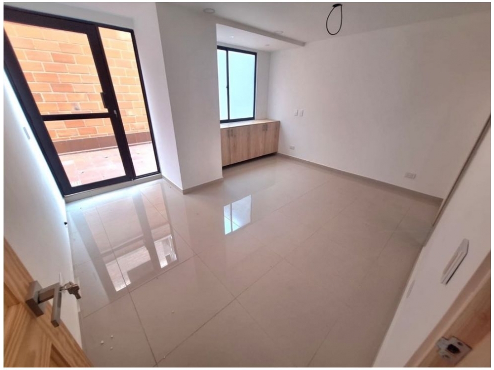 Apartamento en venta en Belen Malibu, Medellín · foto 5 de 13