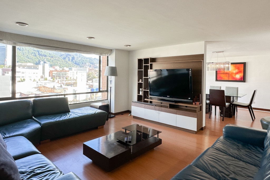 Apartamento en venta en Chicó Alto, Bogotá · foto 3 de 23