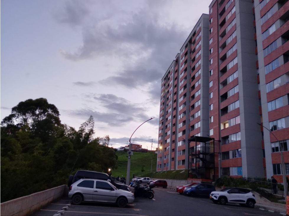 Apartamento en venta en San Antonio De Pereira, Medellín · foto 18 de 21