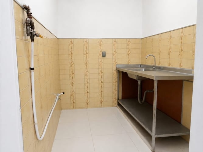 Local en arriendo en Boston, Medellín, 35 m² · foto 3 de 7