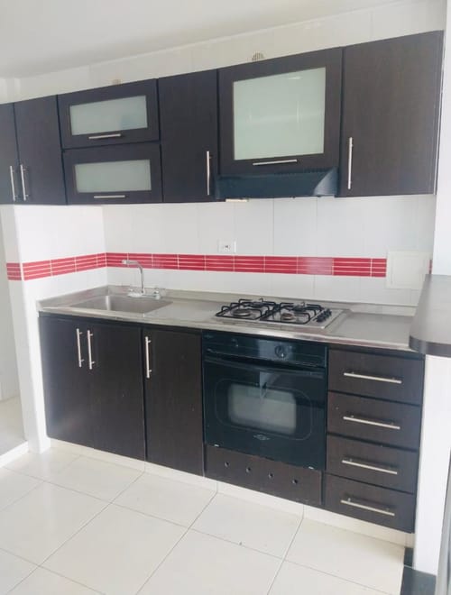 Apartamento de 3 alcobas en venta en Provenza, Bucaramanga, 85 m² · foto 2 de 7