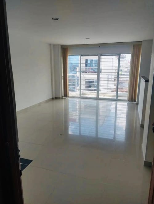 Apartamento de 3 alcobas en venta en Provenza, Bucaramanga, 85 m² · foto 3 de 7