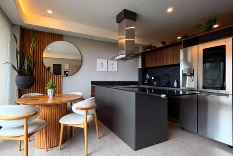 Apartamento en venta en El Virrey, Bogotá · foto 2 de 18