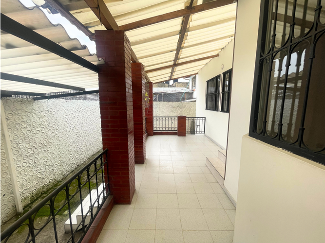 Casa de 4 alcobas en venta en Cota, 275 m² · foto 8 de 19