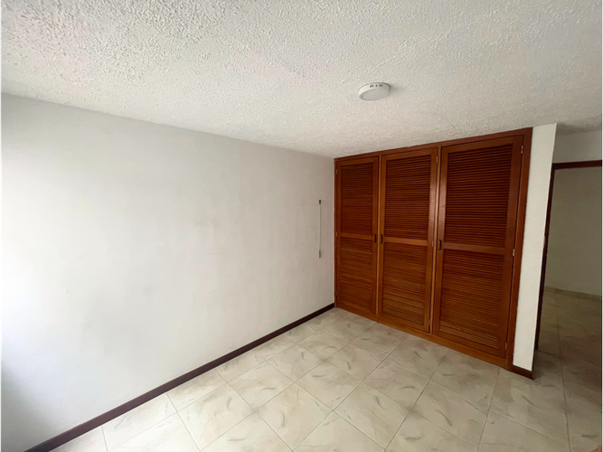 Casa de 4 alcobas en venta en Cota, 275 m² · foto 12 de 19