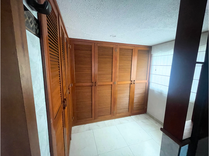 Casa de 4 alcobas en venta en Cota, 275 m² · foto 13 de 19