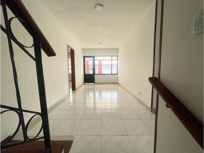 Casa de 4 alcobas en venta en Cota, 275 m² · foto 17 de 19