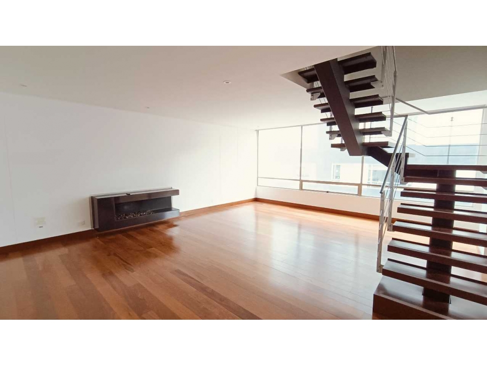 Apartamento en venta en Chico, Bogotá · foto 3 de 24