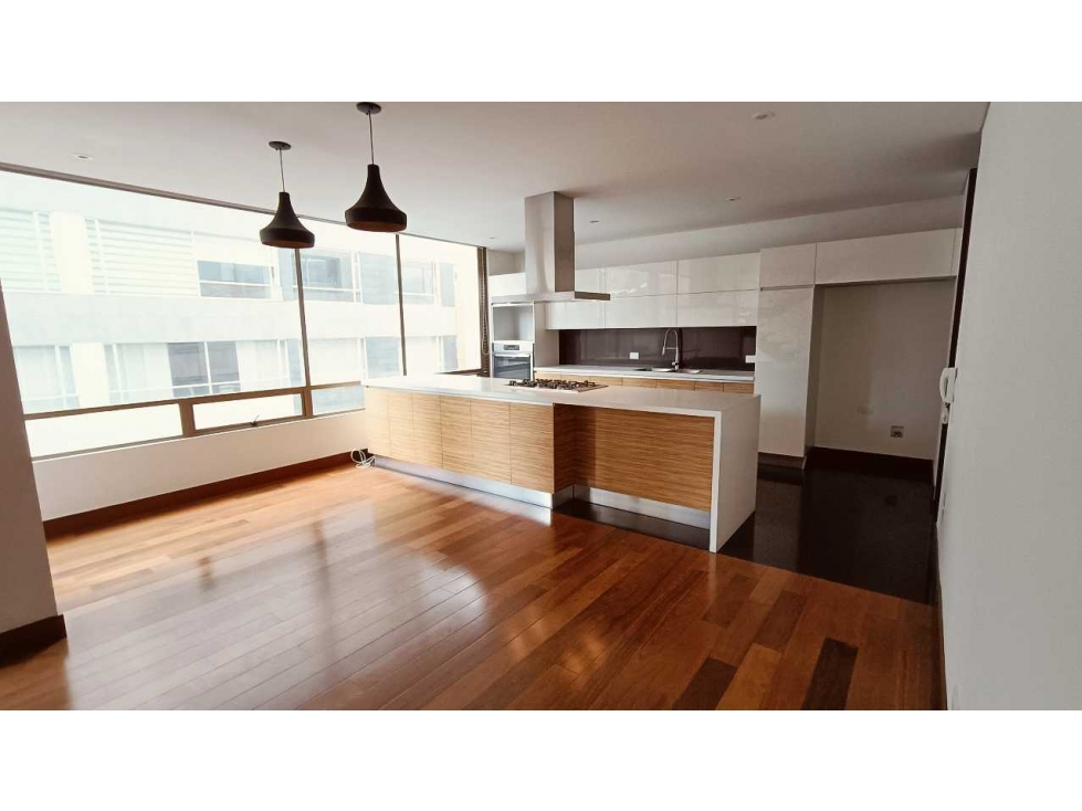 Apartamento en venta en Chico, Bogotá · foto 4 de 24