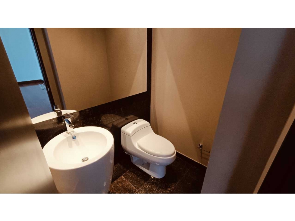 Apartamento en venta en Chico, Bogotá · foto 9 de 24