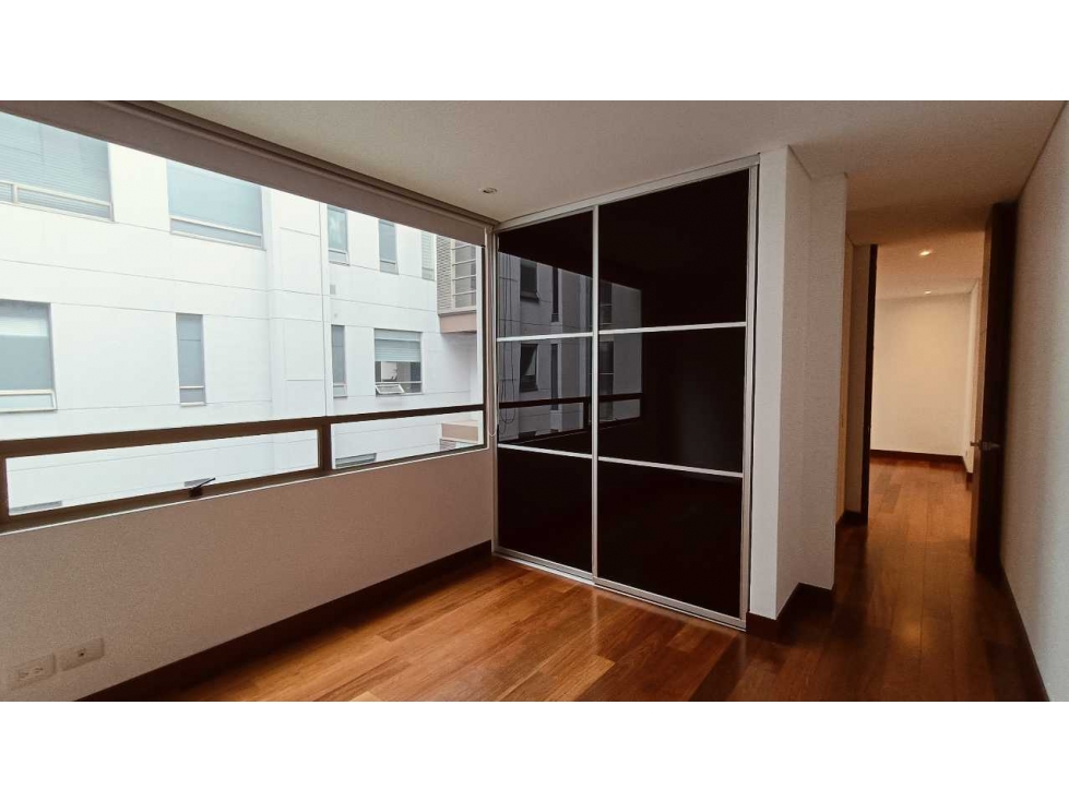 Apartamento en venta en Chico, Bogotá · foto 13 de 24