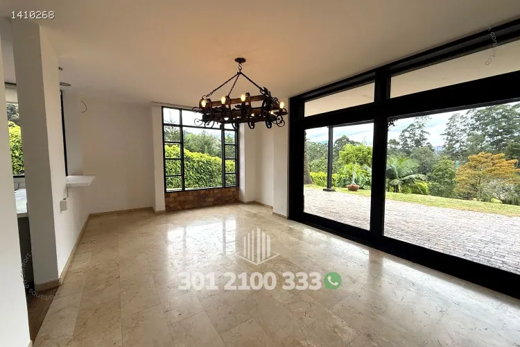 Casa de 5 alcobas en venta en Guayabito, Rionegro, 500 m² · foto 7 de 24
