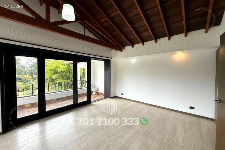 Casa de 5 alcobas en venta en Guayabito, Rionegro, 500 m² · foto 21 de 24
