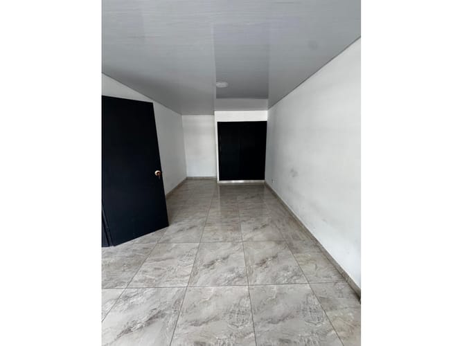 Casa de 8 alcobas en venta en Estonia, Palmira, 250 m² · foto 9 de 24