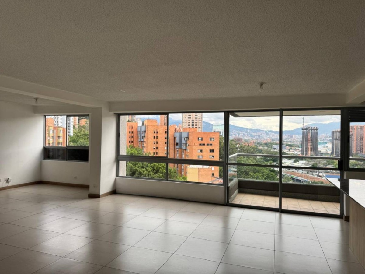 Apartamento en Arriendo en El Poblado, Medellín