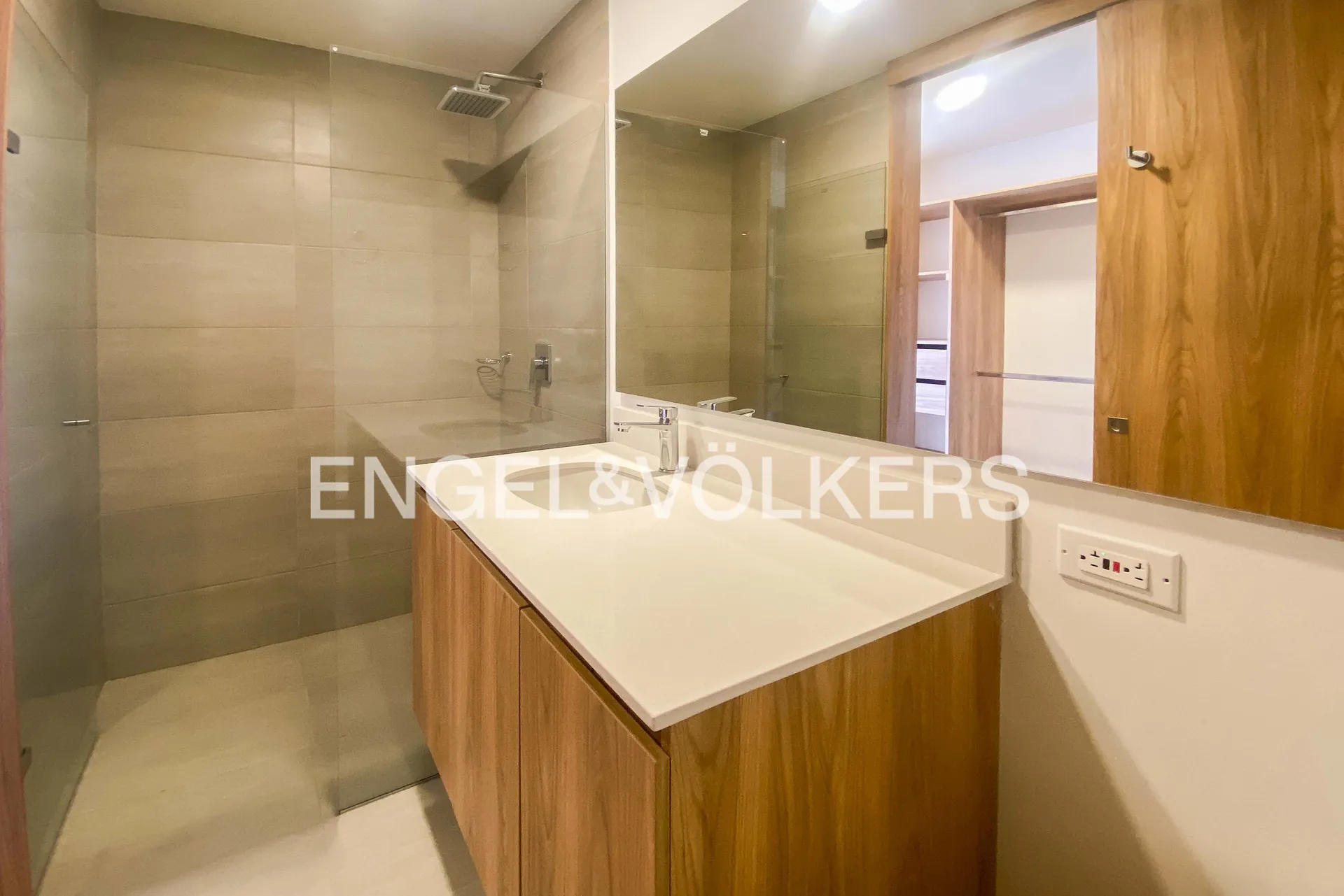 Apartamento en arriendo en Llano Grande, Rionegro · foto 8 de 10