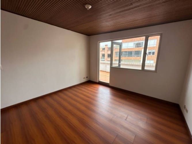 Apartamento en venta en Chicó Navarra, Bogotá · foto 2 de 18