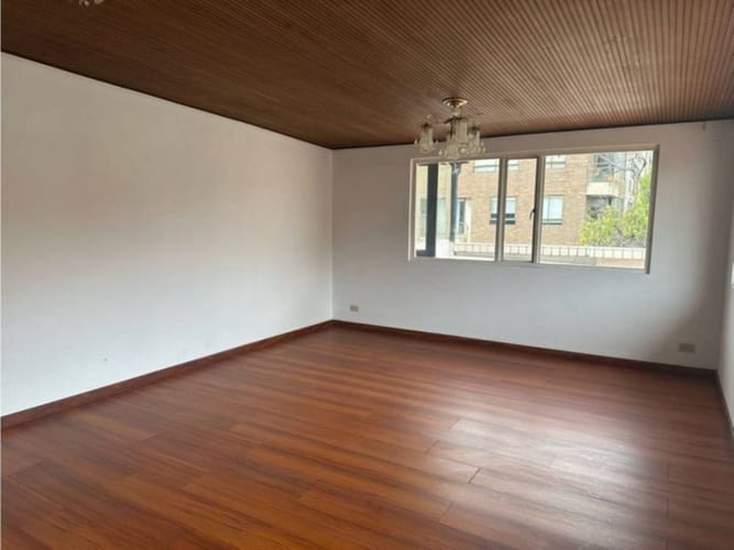 Apartamento en venta en Chicó Navarra, Bogotá · foto 10 de 18