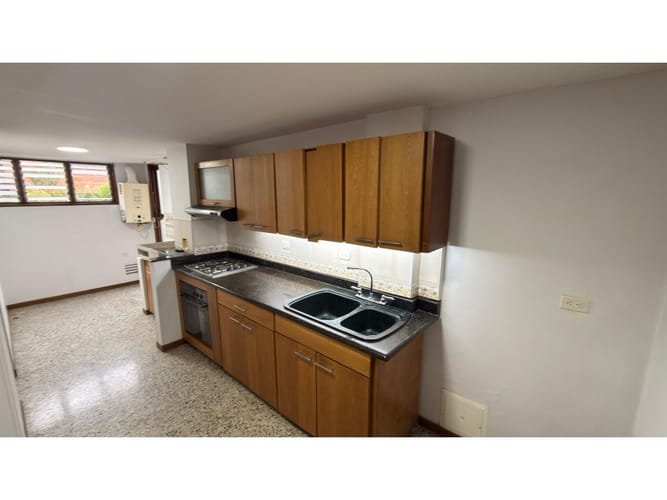 Apartaestudio en arriendo en Patio Bonito, Medellín, 140 m² · foto 4 de 23