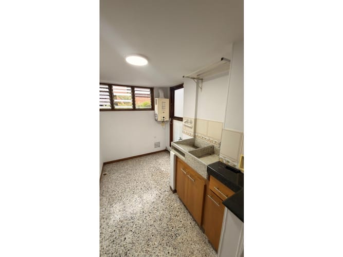 Apartaestudio en arriendo en Patio Bonito, Medellín, 140 m² · foto 21 de 23