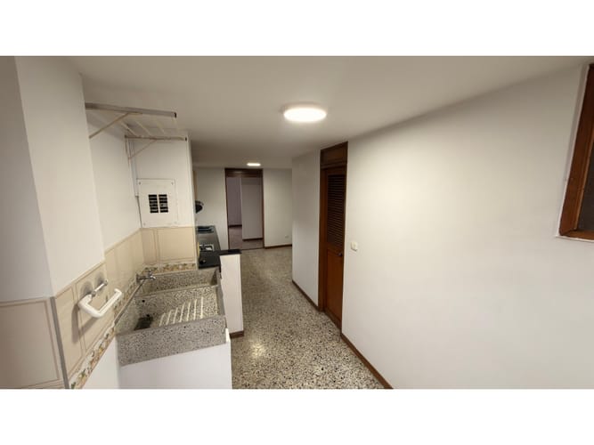 Apartaestudio en arriendo en Patio Bonito, Medellín, 140 m² · foto 22 de 23