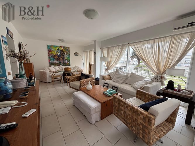 Apartamento 3 dormitorios peninsula con barbacoa propia · Foto 4