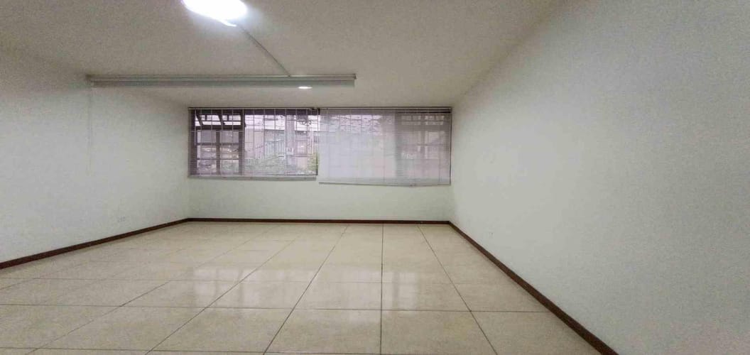 Oficina en arriendo en Versalles, Manizales, 17 m² · foto 7 de 16