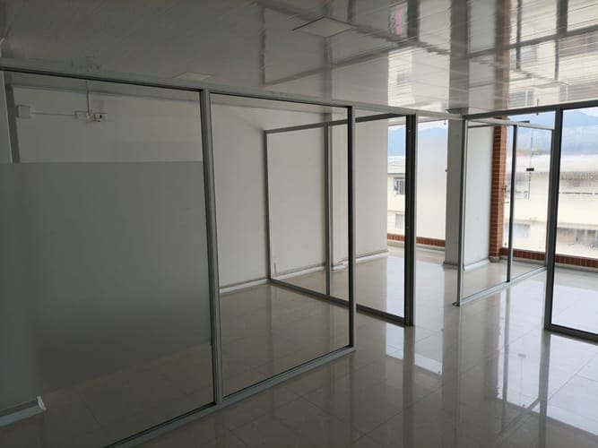 Local en arriendo en Villa Olimpica, Chía, 52 m² · foto 2 de 8