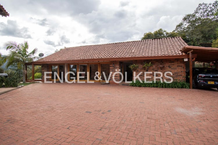 Casa de 6 alcobas en venta en El Retiro, 710 m² · foto 20 de 24