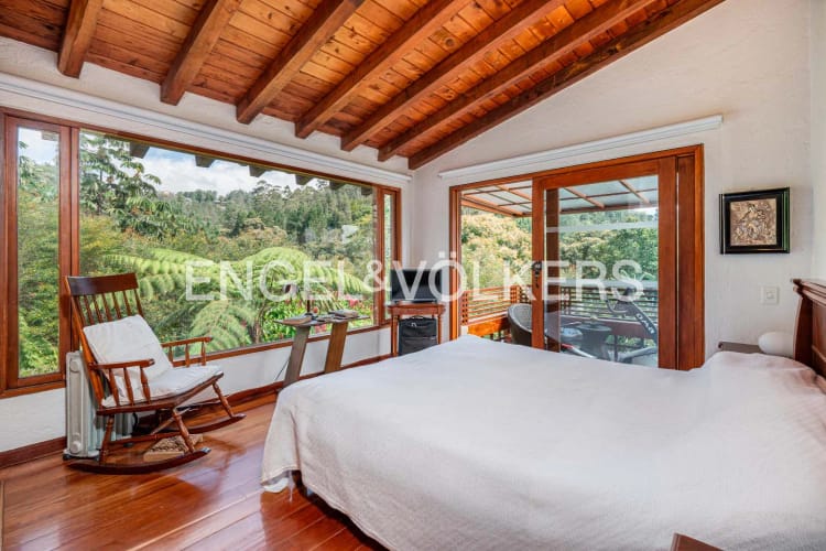 Casa de 6 alcobas en venta en El Retiro, 710 m² · foto 14 de 24
