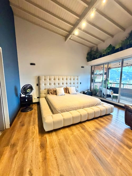 Apartamento de 4 alcobas en venta en Loma De La Doctora, Sabaneta, 200 m² · foto 10 de 12