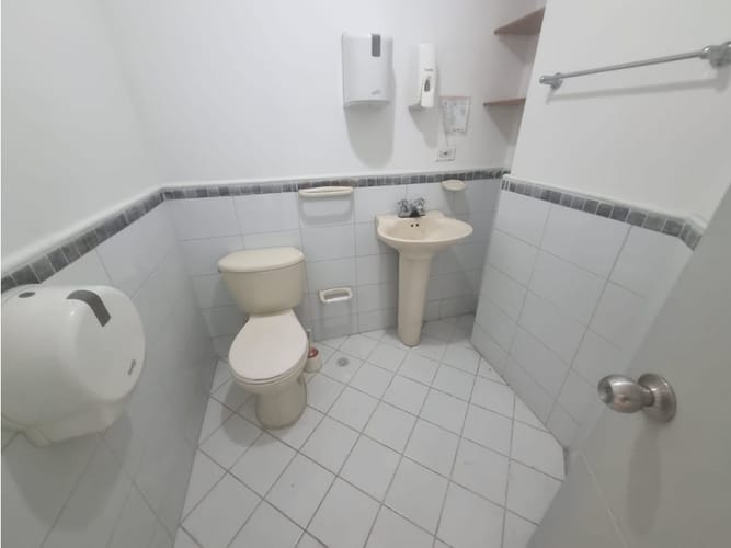 Local en arriendo en Lorena, Medellín, 84 m² · foto 13 de 13