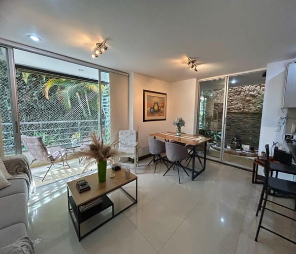 Apartamento de 3 alcobas en venta en Bellavista, Cali, 107 m² · foto 2 de 22