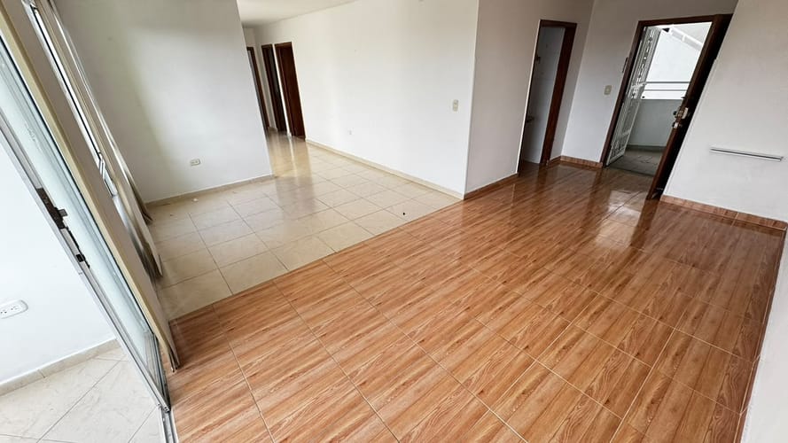 Apartamento de 3 alcobas en venta en Conjunto Torres De Aragon, Floridablanca, 85 m² · foto 11 de 20