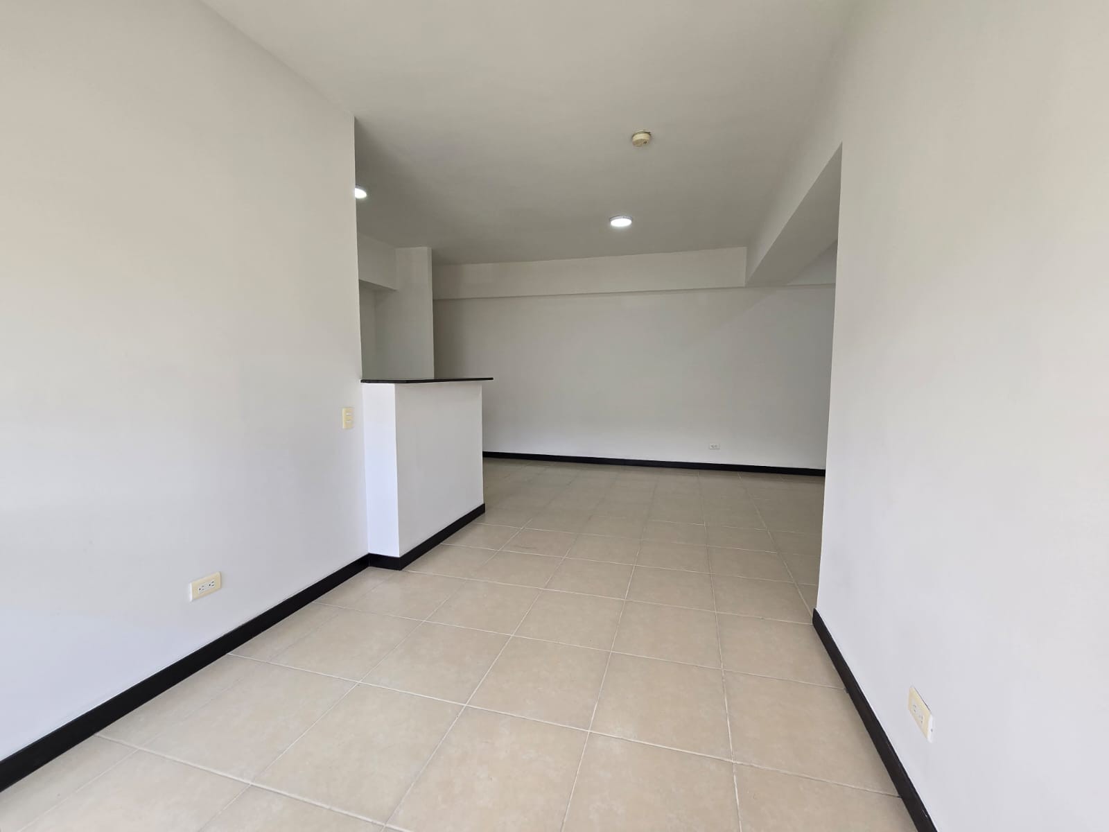 Apartamento en venta en Las Lomitas, Sabaneta · foto 9 de 24