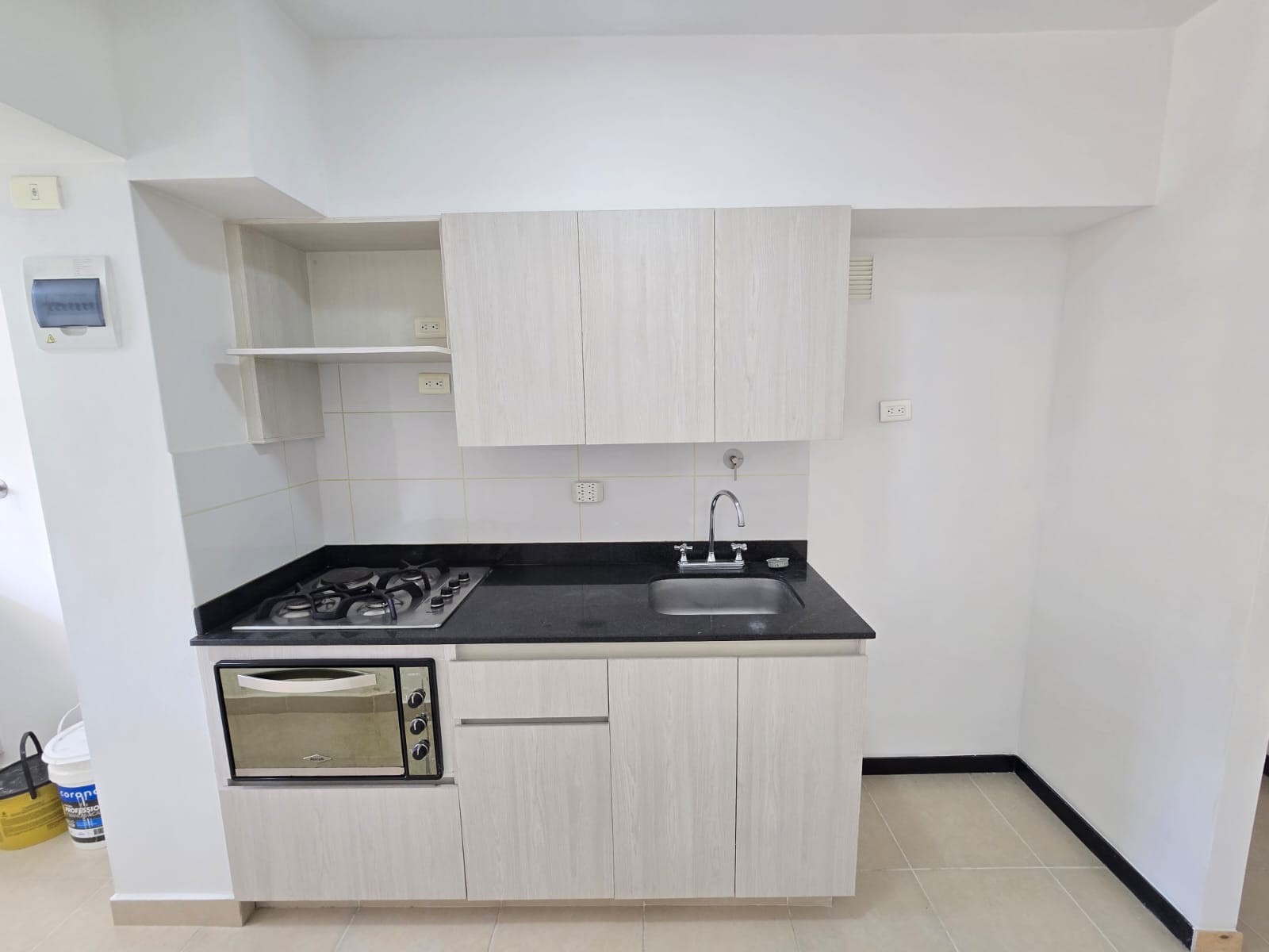 Apartamento en venta en Las Lomitas, Sabaneta · foto 5 de 24
