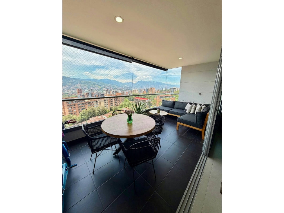 Apartamento en venta en Loma Benedictinos, Envigado · foto 7 de 18