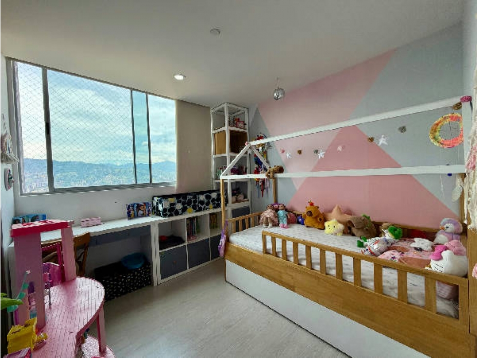 Apartamento en venta en Loma Benedictinos, Envigado · foto 12 de 18