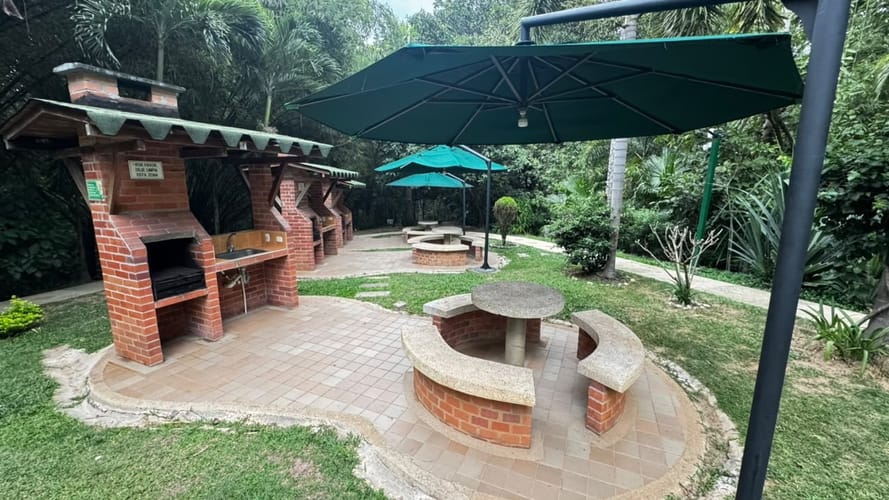 Apartamento de 3 alcobas en venta en Conjunto Torres De Aragon, Floridablanca, 85 m² · foto 8 de 20