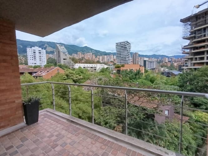 Apartamento de 2 alcobas en arriendo en Lalinde, Medellín, 85 m² · foto 8 de 19