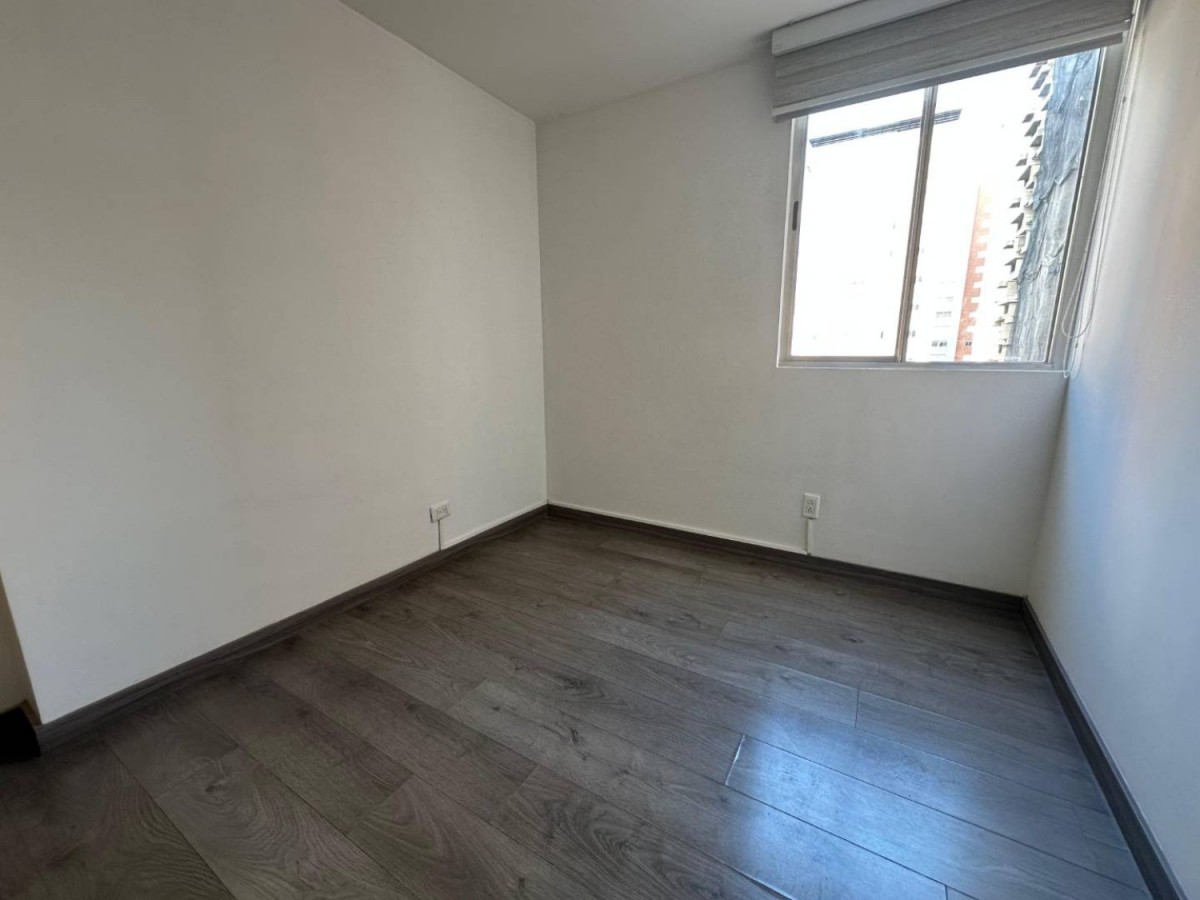 Apartamento en venta en Los Colores, Medellín · foto 12 de 24