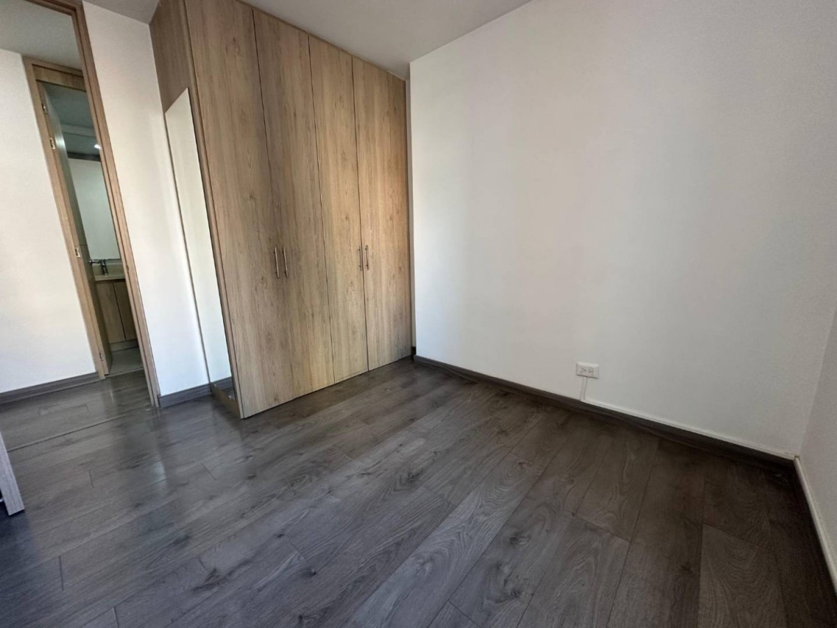 Apartamento en venta en Los Colores, Medellín · foto 18 de 24