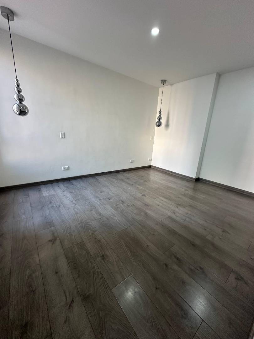 Apartamento en venta en Los Colores, Medellín · foto 22 de 24