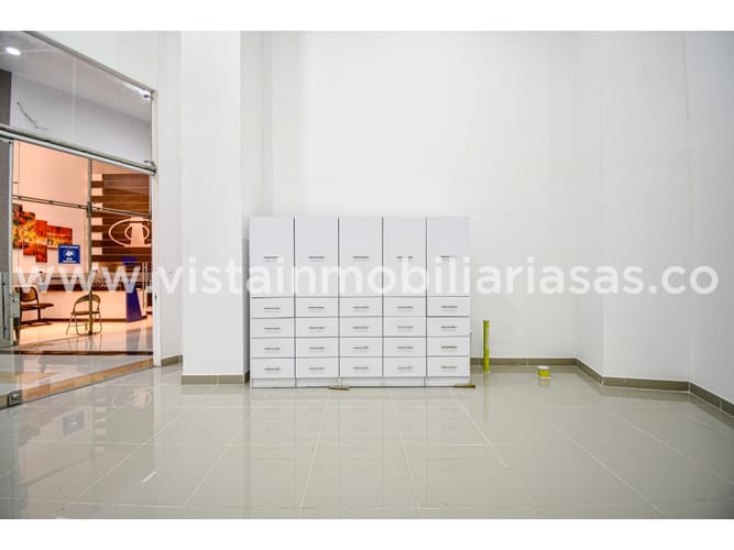 Local en arriendo en Cable, Manizales, 32 m² · foto 2 de 6