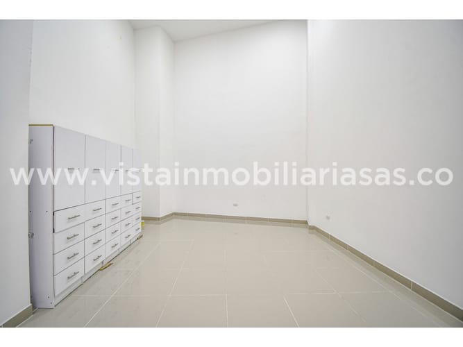Local en arriendo en Cable, Manizales, 32 m² · foto 3 de 6