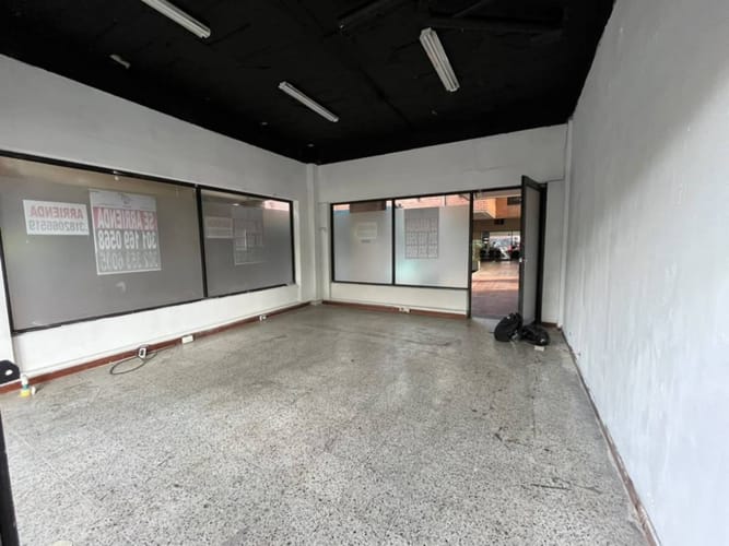 Local en arriendo en Carlos E Restrepo, Medellín, 35 m² · foto 2 de 17