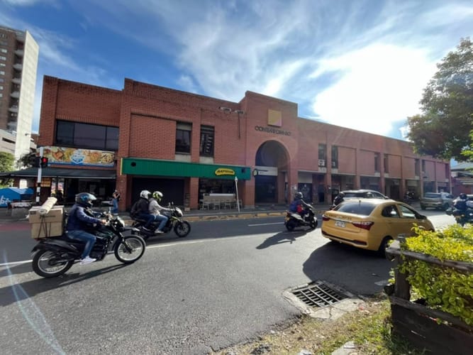 Local en arriendo en Carlos E Restrepo, Medellín, 35 m² · foto 17 de 17