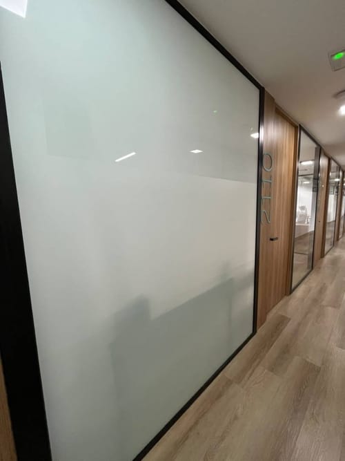 Oficina en arriendo en Los Colores, Medellín, 6 m² · foto 22 de 24