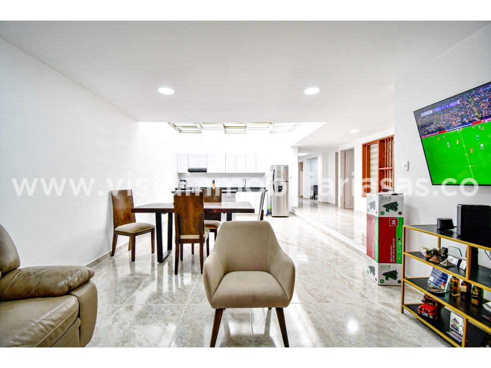 Casa en arriendo en Guayacanes, Manizales · foto 2 de 24