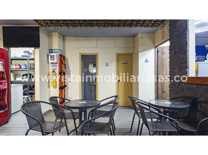 Edificio en arriendo en Milan, Manizales, 255 m² · foto 4 de 24
